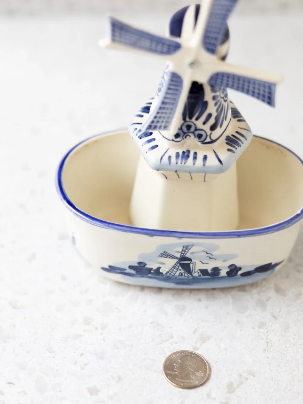 Vintage Delft-style Blue White Ceramic Windmill Planter 7